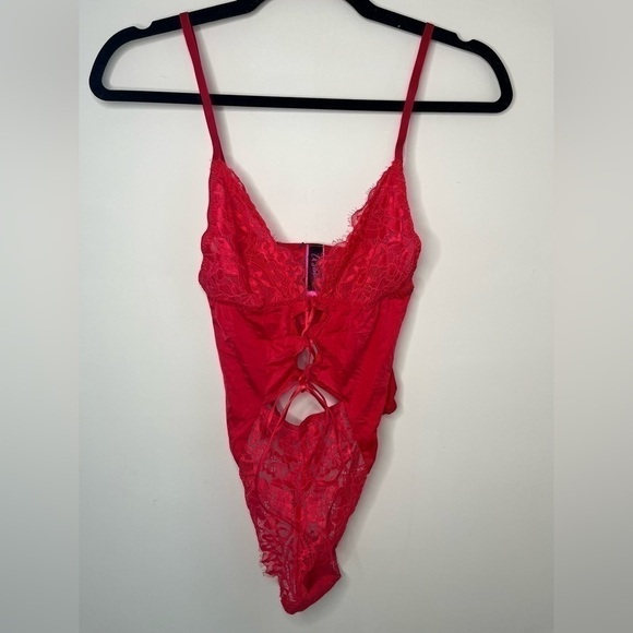 COPY - NWOT La Senza Red Lace Cut Out Bodysuit Small - Picture 2 of 7